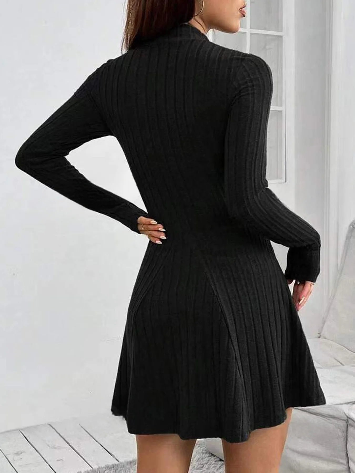 Women's slim fit half high collar waist cinched
