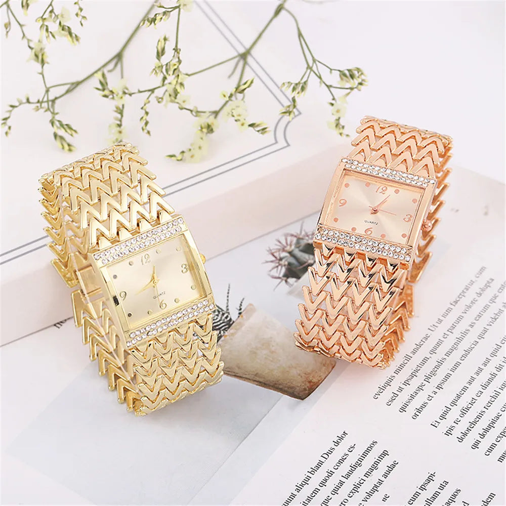 Luxury Golds Ladies Bracelet Watch  for women fashion