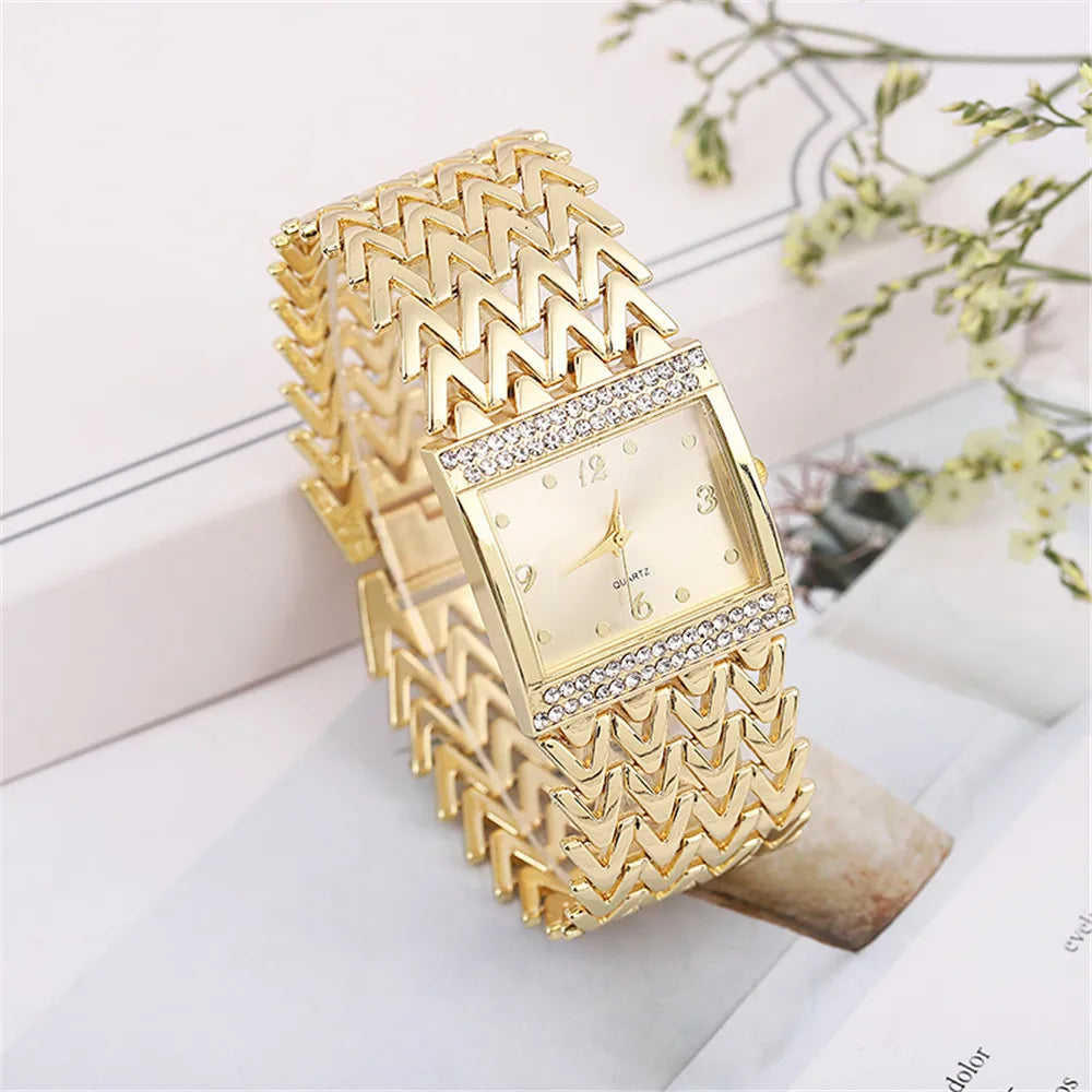 Luxury Golds Ladies Bracelet Watch  for women fashion