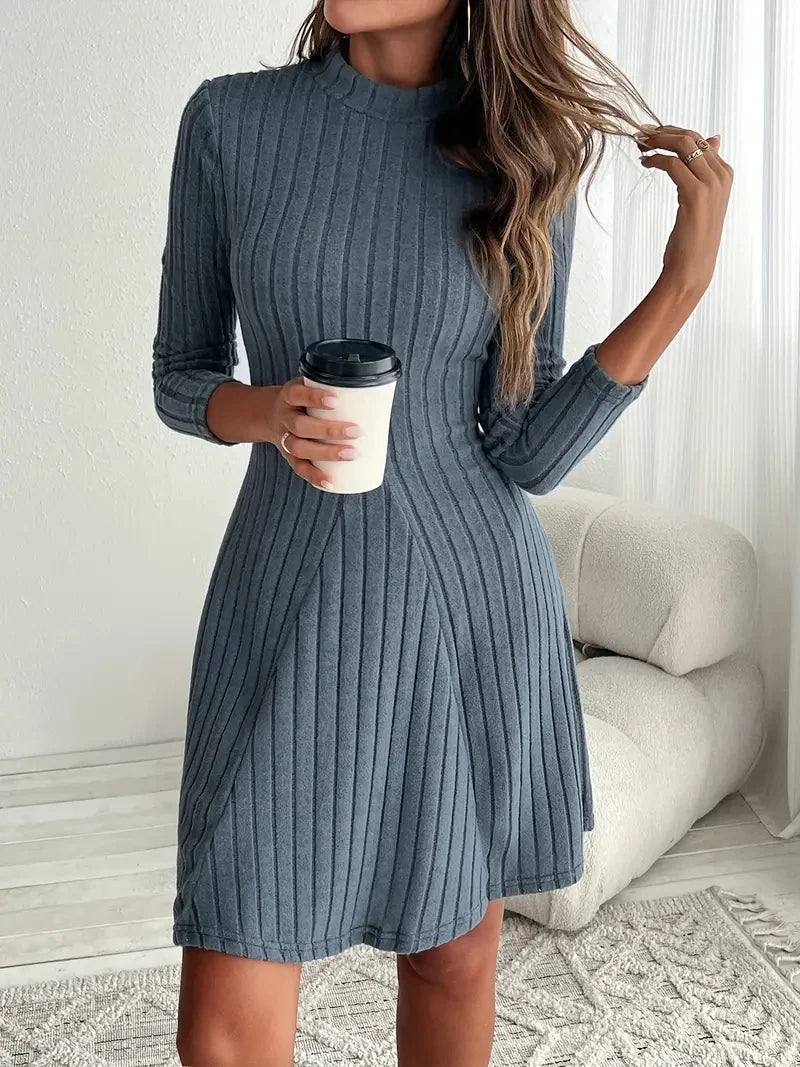 Women's slim fit half high collar waist cinched