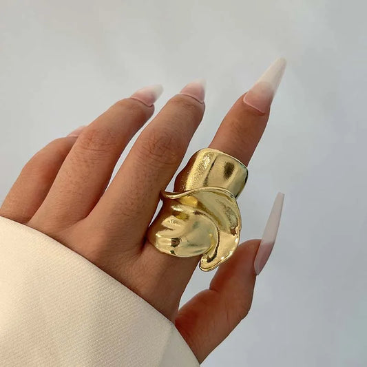 Fashion Metal Irregular Twisted Rings for Women