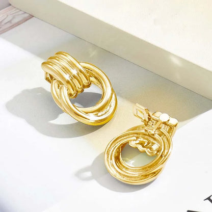 Vintage Metal Twisted Round Ear Clip Earrings for Women 2026